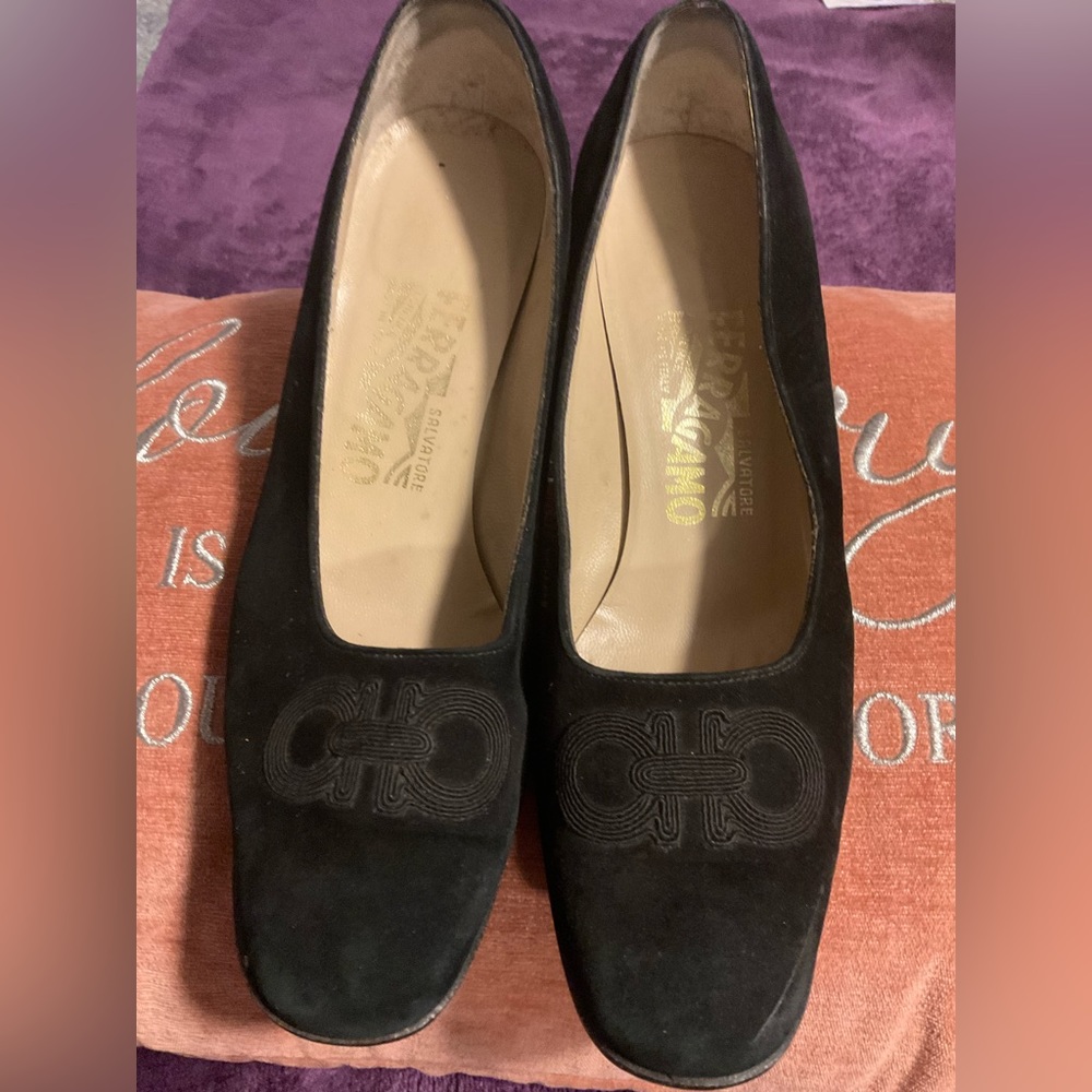 Heels size 6
